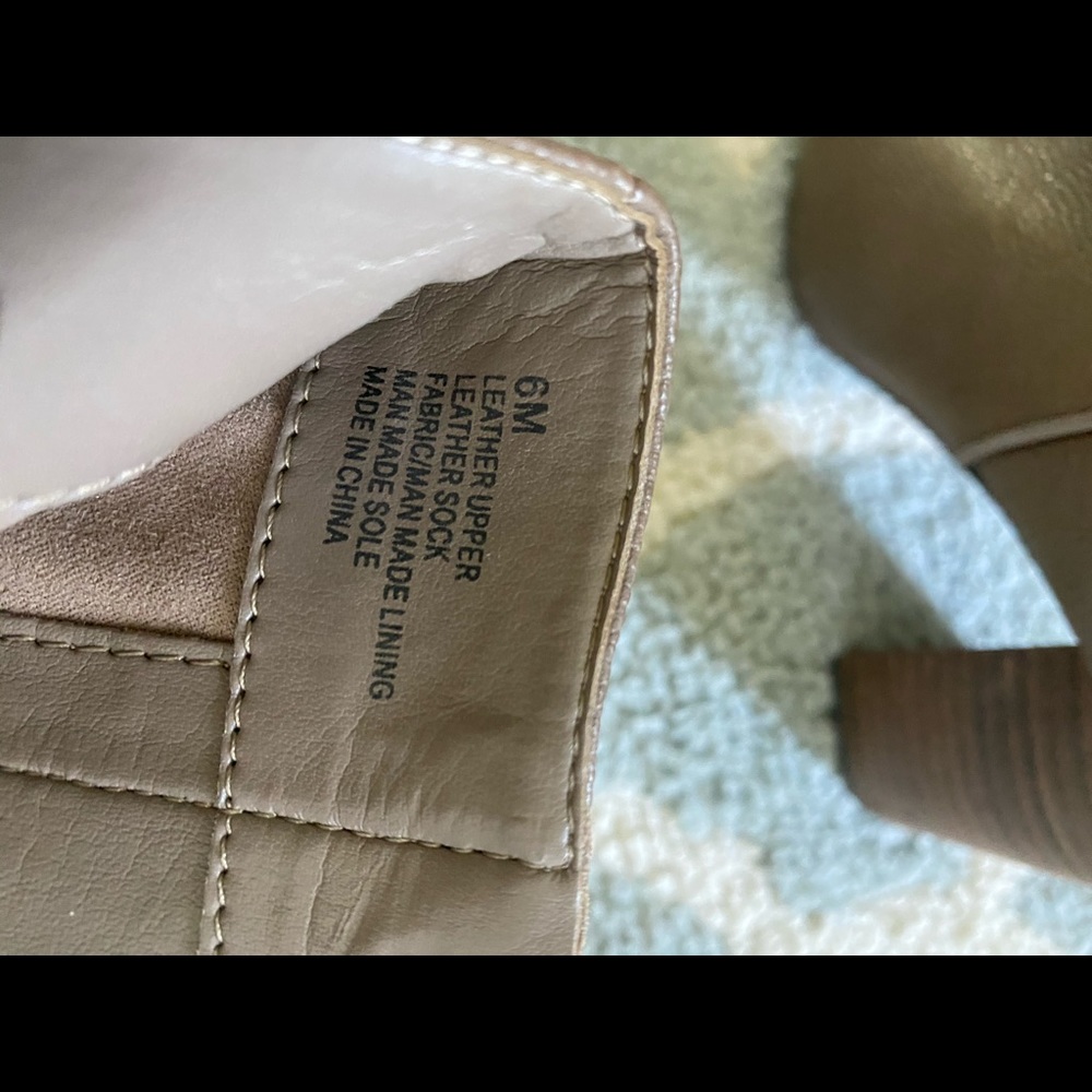 Booties - never been worn - Picture 3 of 5